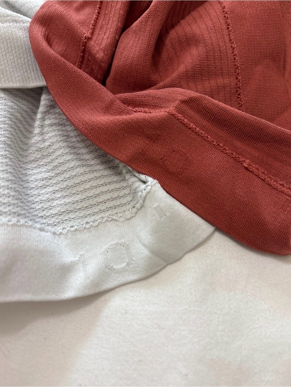 lululemon athletica swiftly bundle - Picture 2 of 4